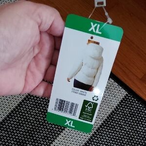 White Hooded Puffer Jacket Tag - XL